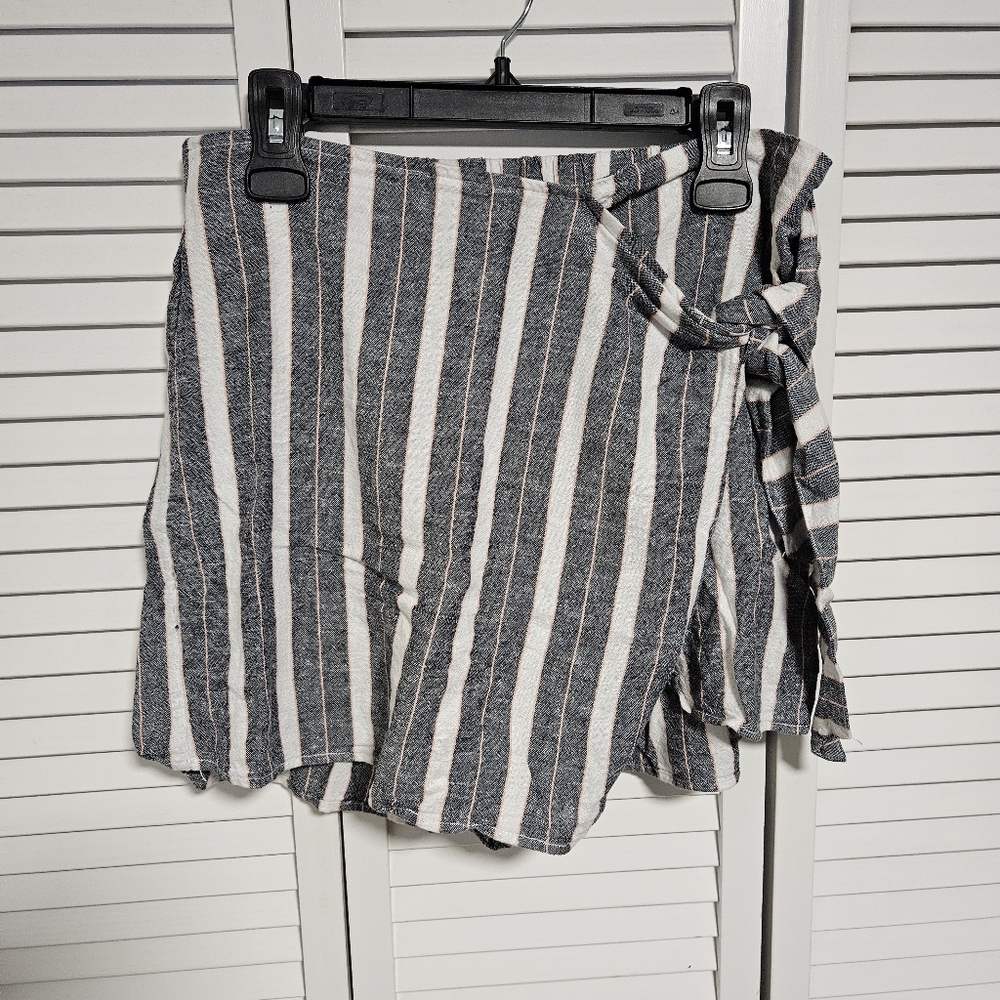Loft Skort